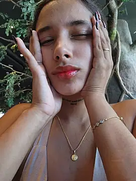 Živý XXX chat Lorena_Mcfly