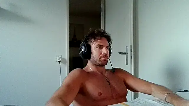 alpha-hunk 라이브 XXX 채팅