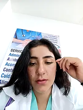 CAROLINE__07 élő XXX-chatje