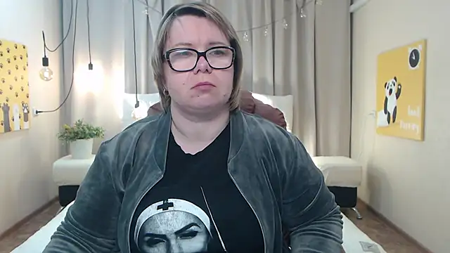 Вебкам-шоу BonnnyBoobsy