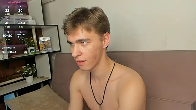 XXX chat uživo modela Shadow_blink