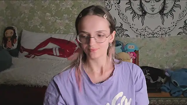 Czat XXX na żywo – Cutie_Adelia