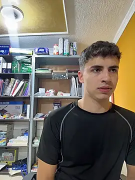 Show de webcam de AdrianRinaldi