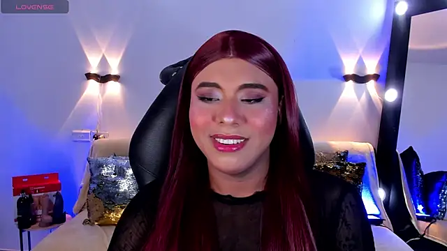 XXX chat uživo modela Emili_Roux