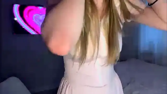 Živý XXX chat Between_Eeys