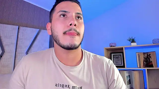 Axel_grey_ webkamerás műsora