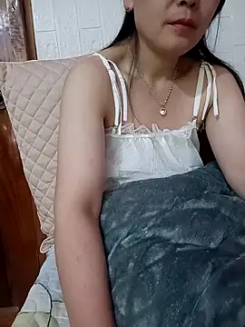 XXX chat uživo modela Fieng-cum