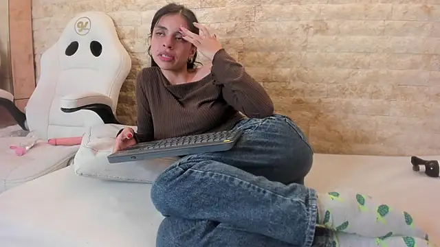 annie_shine_ Live XXX Chat
