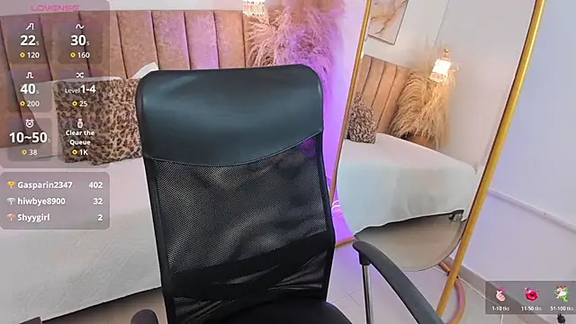 Онлайн чат XXX SofiVelvet_