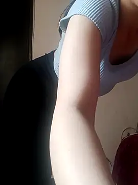 Dana_Rise Adlı Modelin Canlı XXX Sohbeti