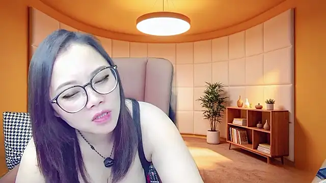 Chat XXX ao vivo de Dolcegattina-Asian