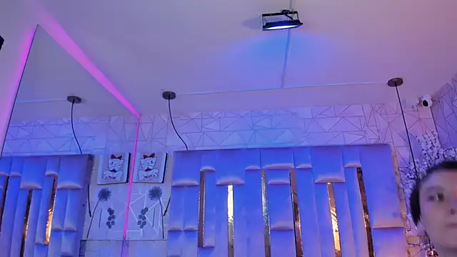 Broklinwhite_ live XXX chat