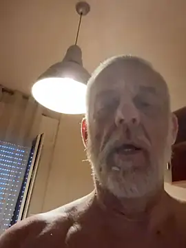Chat XXX ao vivo de PierRiminiX