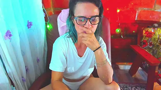 Chatroom XXX en direct de BrianaGarner
