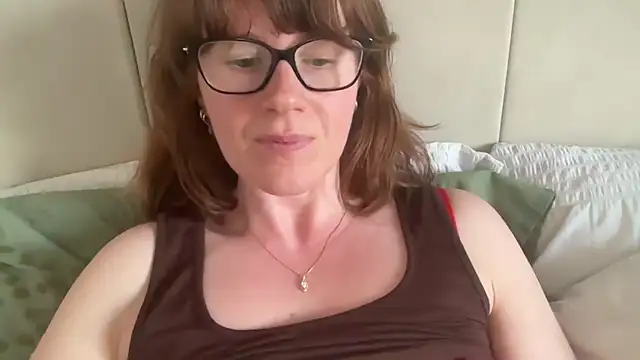redheadrosie69's Webcam Show