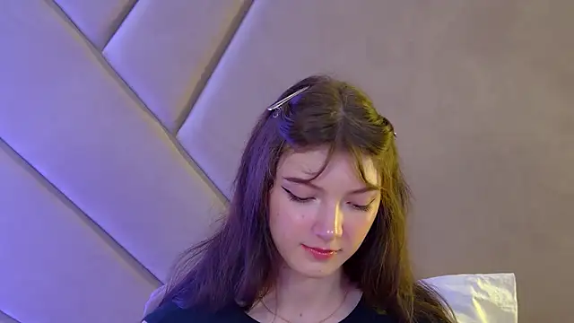 SophiaProve's Live XXX Chat