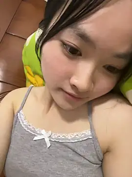 miaomiaou_ Pertunjukan Webcam