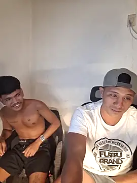 Felix_Asher Chat XXX in diretta