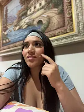 Veronica_Wins_'s Live XXX Chat