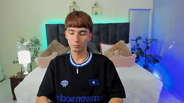 Jake_evans Adlı Modelin Canlı XXX Sohbeti