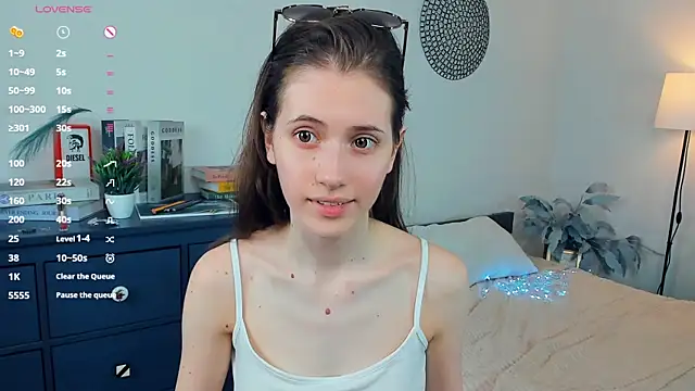 OdiIiaChavarria Live XXX Chat