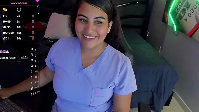 แชท XXX สดของ Sara_Bdsm_