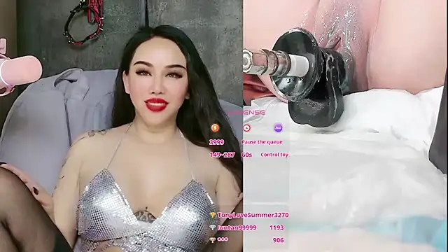 ladyfengyeS010's Live XXX Chat