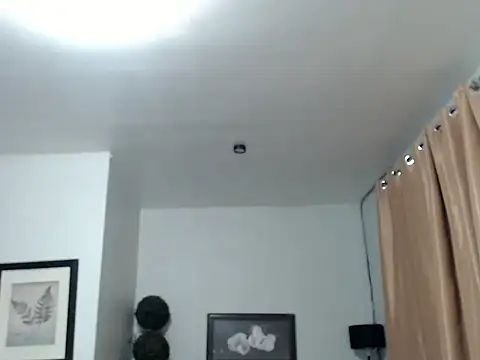 lavandermilk Webcamshow