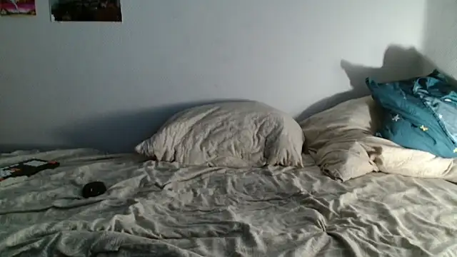 OskarBreno Adlı Modelin Canlı XXX Sohbeti