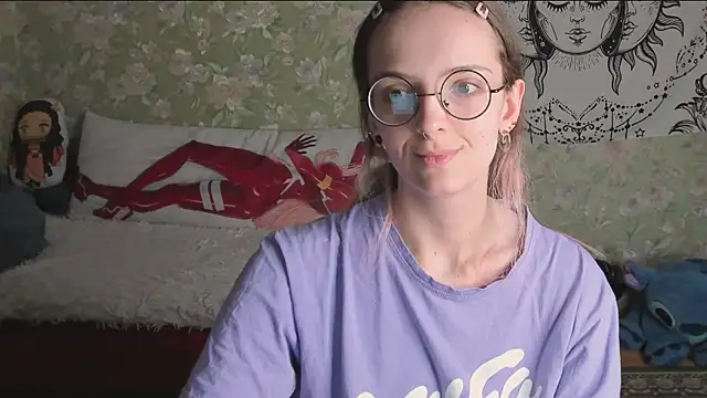 Cutie_Adelia: онлайн-секс-чат