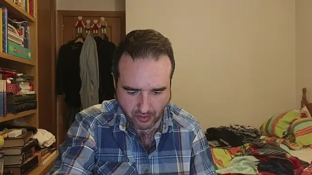 curiosillo83's Webcam Show