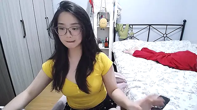 Chat +18 de Hmm_0303 ao vivo