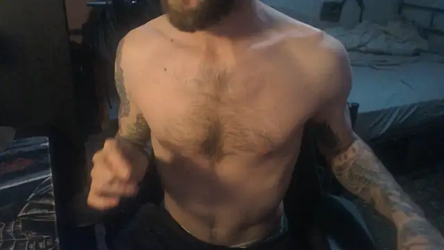 SexxxyLouis' Webcam Show