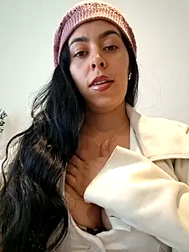 Chat +18 de Luianna ao vivo
