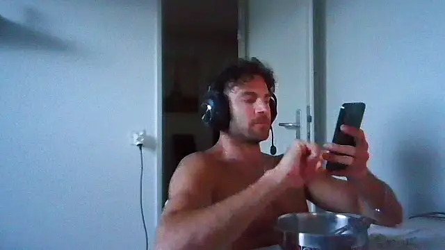 alpha-hunk: απευθείας συνομιλία ΧΧΧ