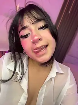 Kattie_sweet1 网络视讯表演