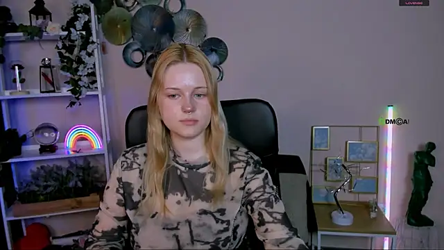 Онлайн чат XXX trixy_melison