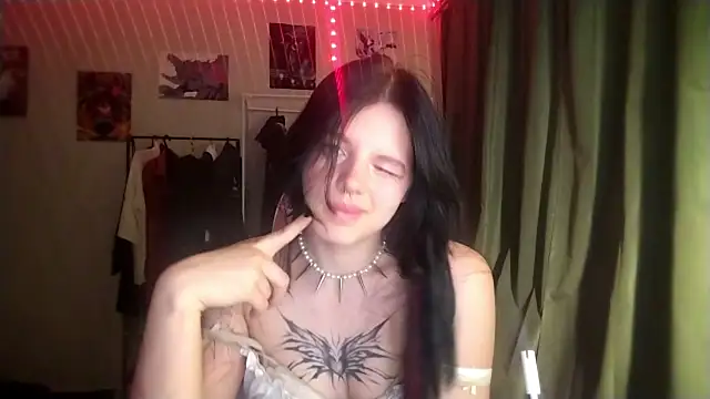 Chat XXX en directo de VeIvetLure