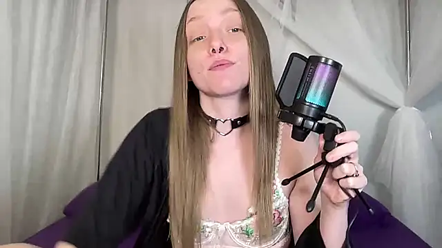 Chat +18 de ElfGirlAna ao vivo