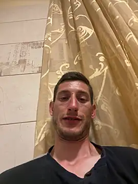 Show modela Gionnytav na web-kameri