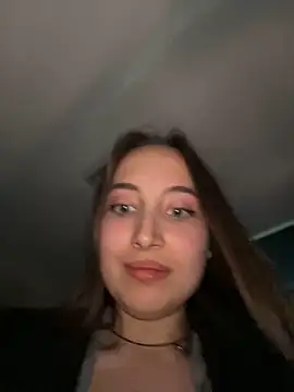 Show modela ICrazyOneIRL na web-kameri