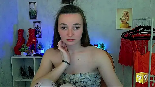 _Barbie_Kiss_ Webcam-Show