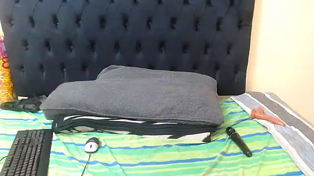 SexiestChoc Live XXX Chat