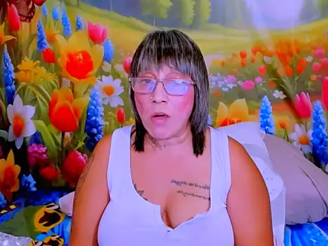 Chat XXX ao vivo de indianroxy