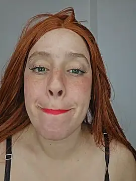 Olesya5 Adlı Modelin Canlı XXX Sohbeti