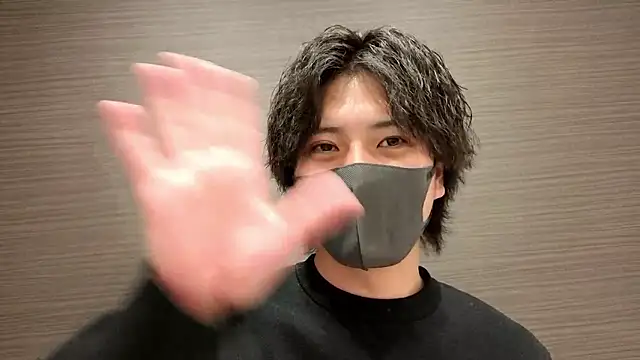 CHROME-kun925 在線直播表演