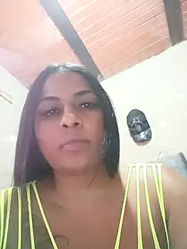 Giselabrunette25 élő XXX-chatje