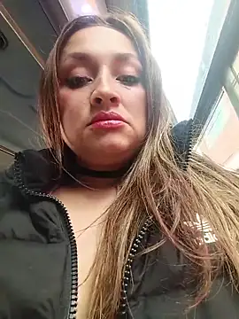 Alejandra_NのライブXXXチャット