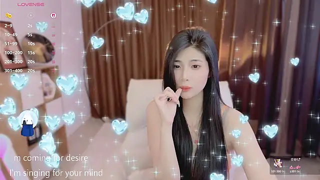 Vaidurya-Yolo's Live XXX Chat