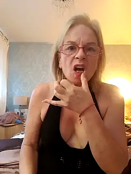 KitKat_X's Webcam Show